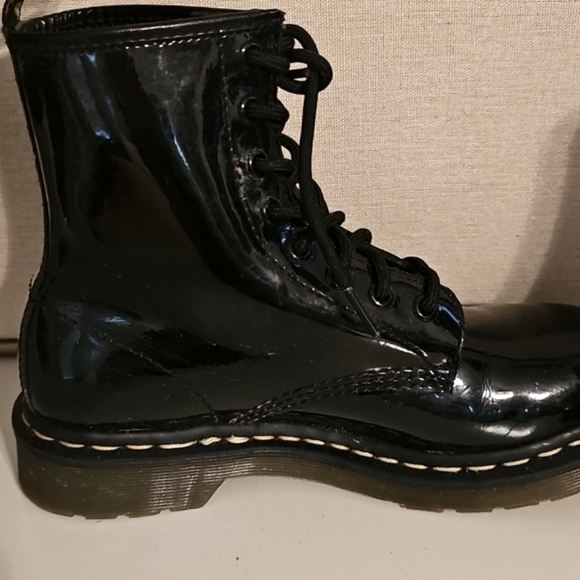 Dr Martens Black Boots Pull On 1460 W Womens Shiny Black Size US 7 - Picture 6 of 11